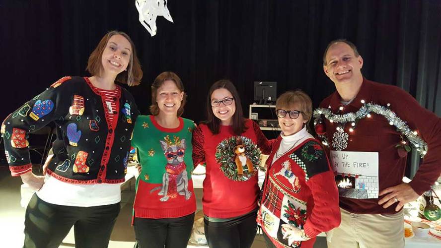 Ugly Sweater - ITS Gang