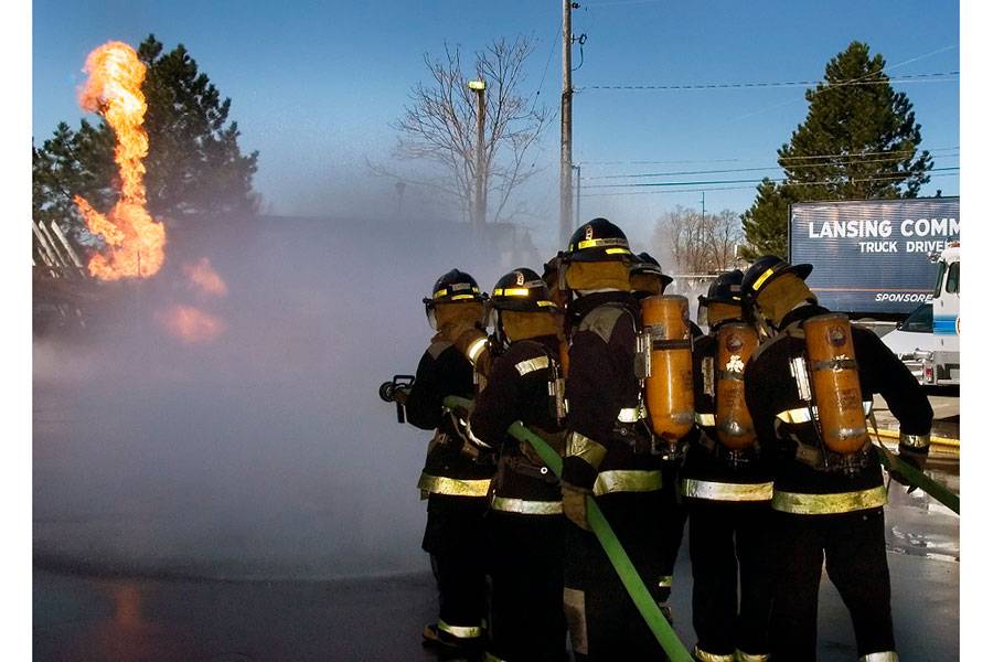 LCC students from the Fire Academy take part in a live burn exercise - March 2006.