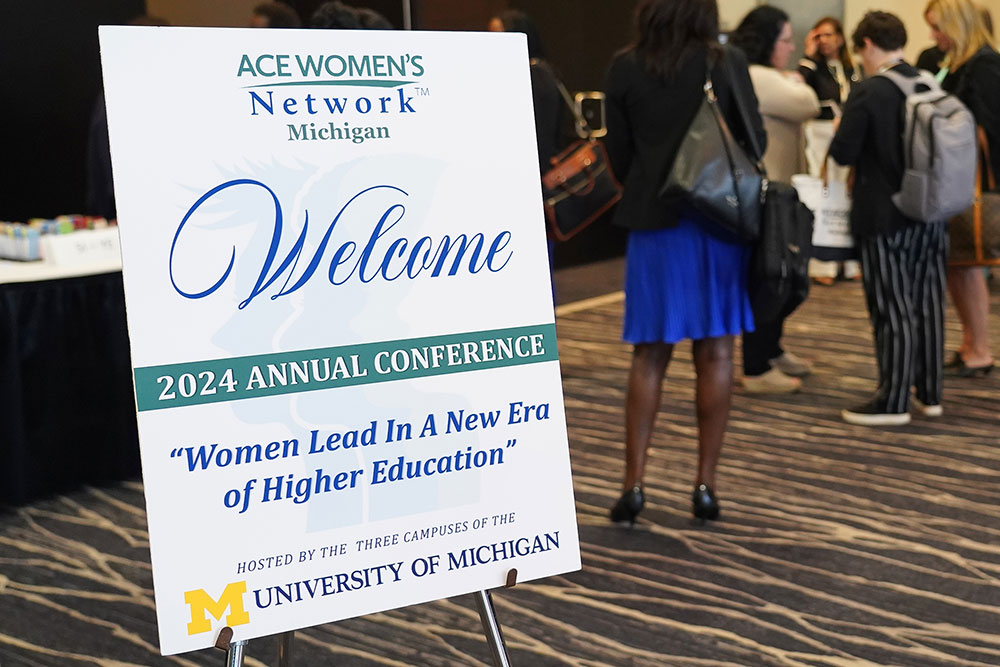 view of conference entrence and hotel registration desk